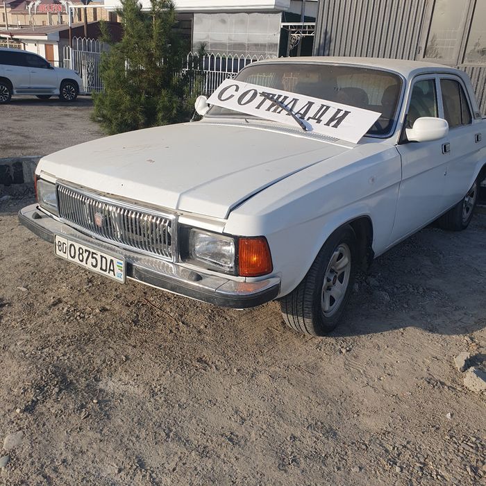 Волга газ 3102 седан