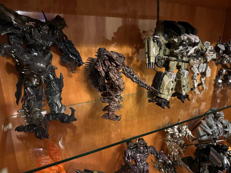 Vand colectie roboti transformers autobots decepticons