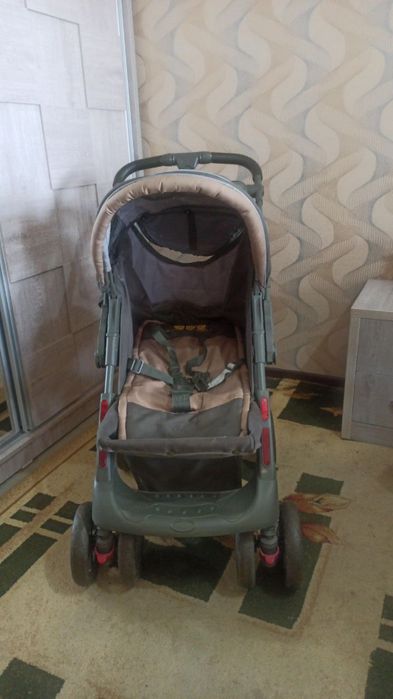 Коляска детская для детей