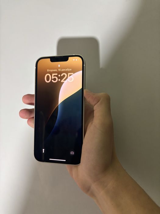 iPhone 13 128gb. (White)