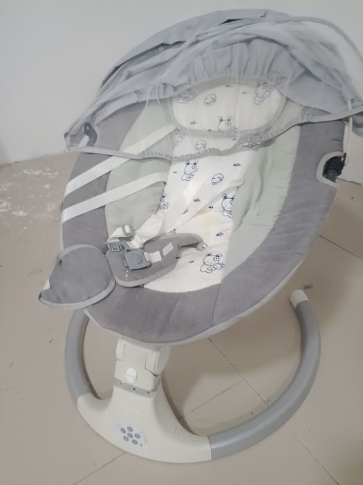 Продам детский качели-шезлонг.