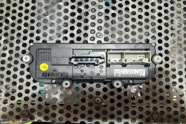 COMANDA AC 3C8907336 / 5HB009751 3C8907336 / 5HB009751 Volkswagen VW