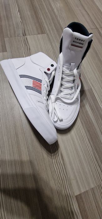 Adidasi/bascheti Tommy Hilfiger