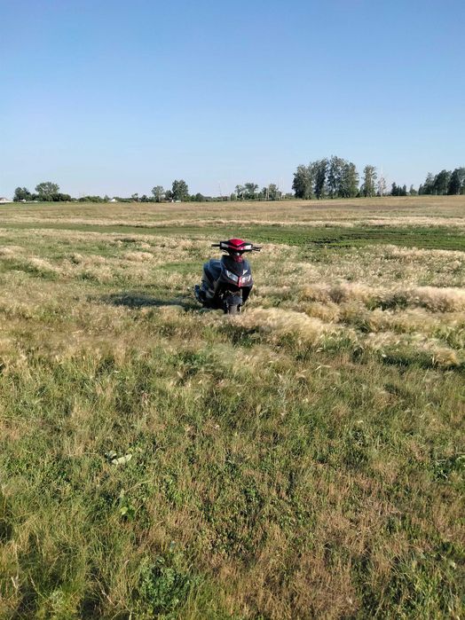 Продам скутер м8
