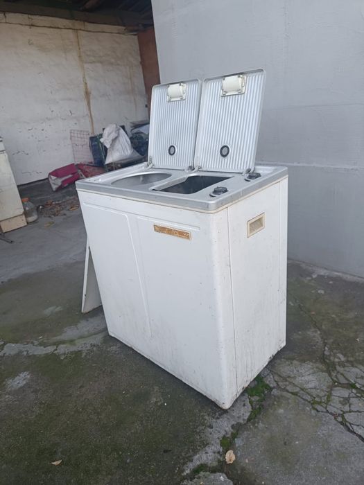 Стиральная машина полуавтомат СССР