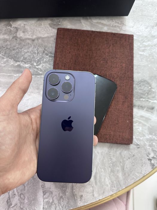 Iphone 14 pro Purple