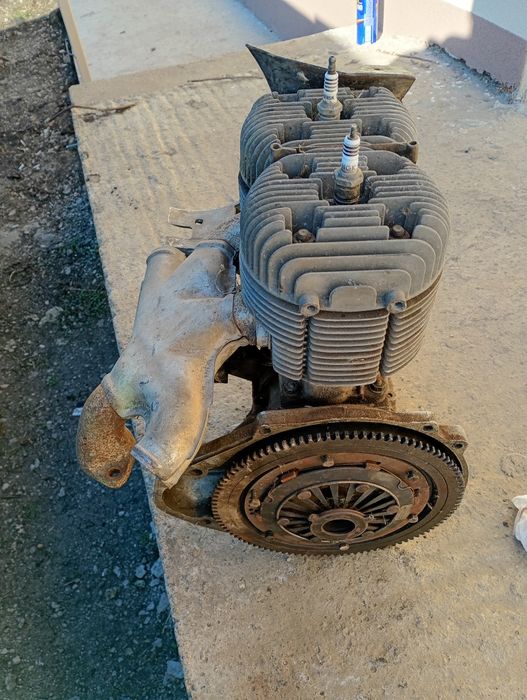 Vind piese trabant 1.1   caseta dir. Volan   electromotor si