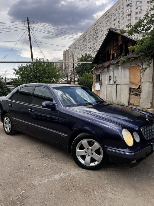 Mercedes w210 E200