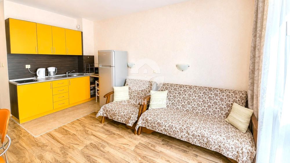 Продава се Едностаен апартамент в Свети Влас - 40 кв.м за 1375 €/кв.м - Снимка #1