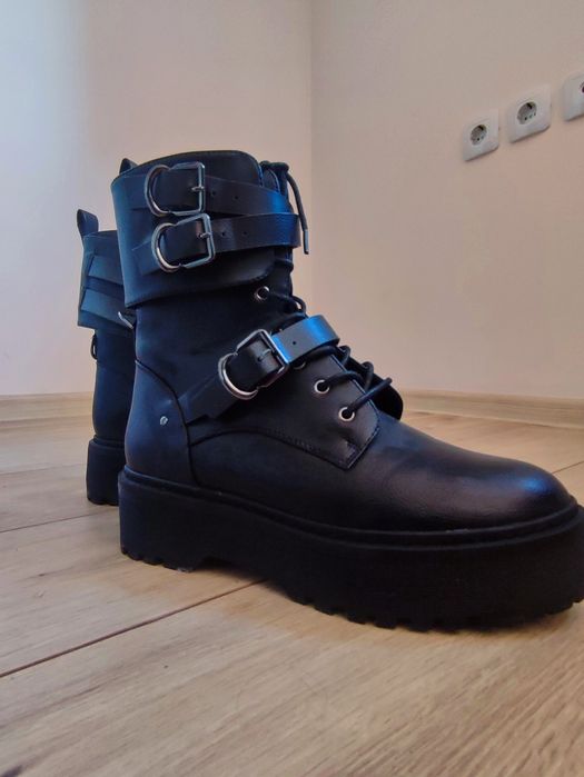 Дамски боти Even&Odd – черни, платформа