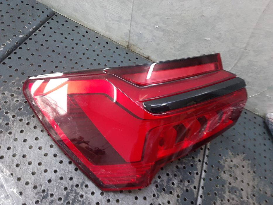 stop tripla lampa led aripa stanga audi a6 c8 4k avant 4k5945091e