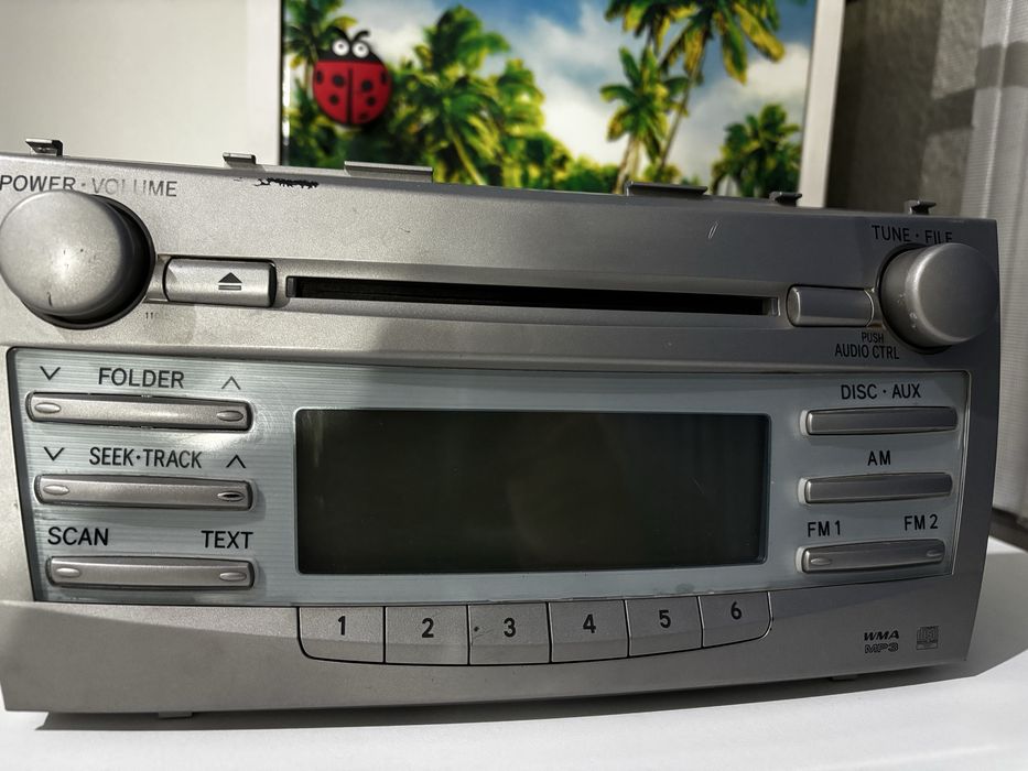 Магнитафон TAYOTA Camry 40-45 оригинал