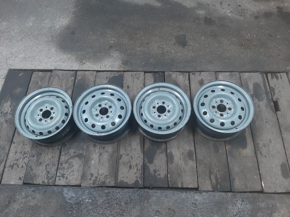 Продам диски на 13