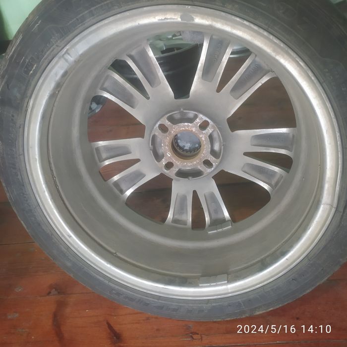 Продам диски каптос 17