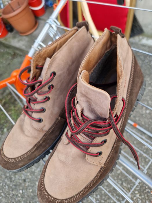 Vând pantofi de piele bărbați nr. 42