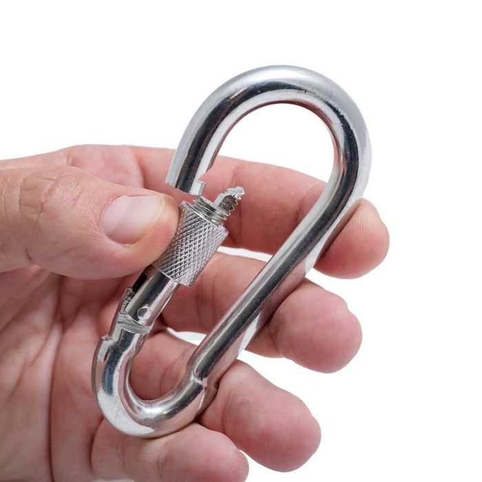 Алпинистка карабина със завъртане