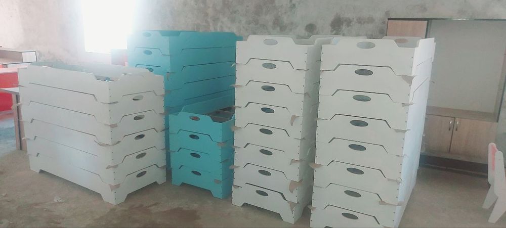 Детский кровать. Хар-хил кроватлар бор, богча учун.