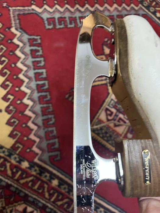 Коньки  профессиональные фигурные