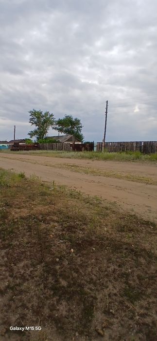 Продам 2 дома с большой территорией