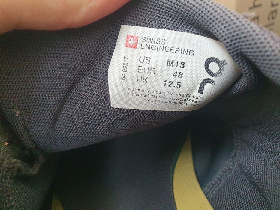 Маратонки On Gloudsurfer 6