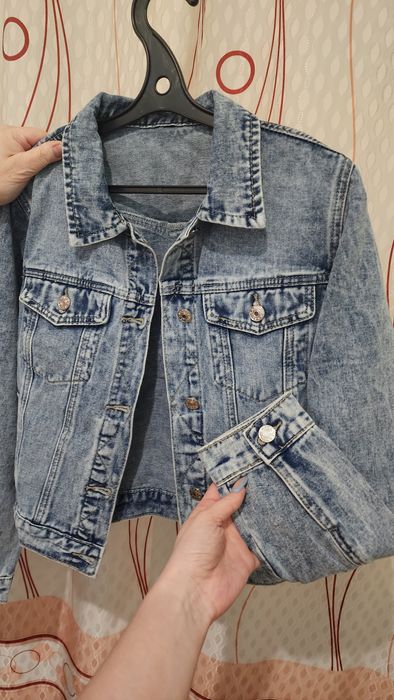 Новая джинсовая куртка