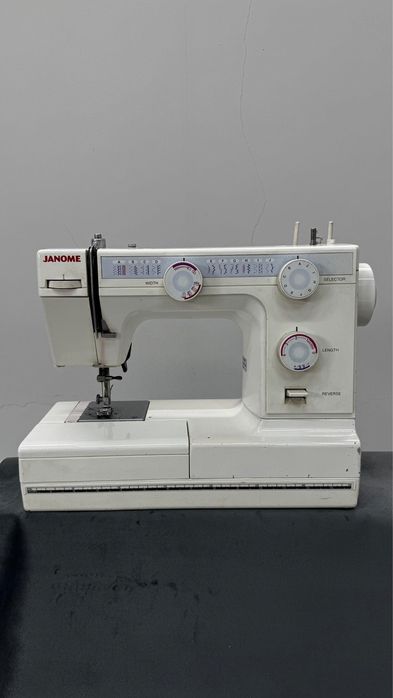 Швейная машинка janome 398J