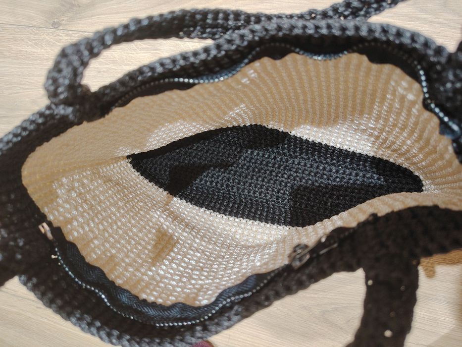 Связанная сумка качественно