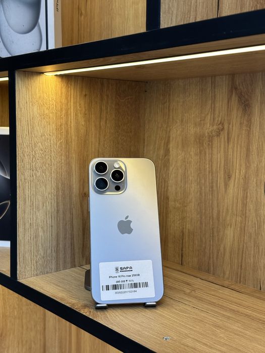 iphone 16 pro max 90%    |  Sapa Smartphone
