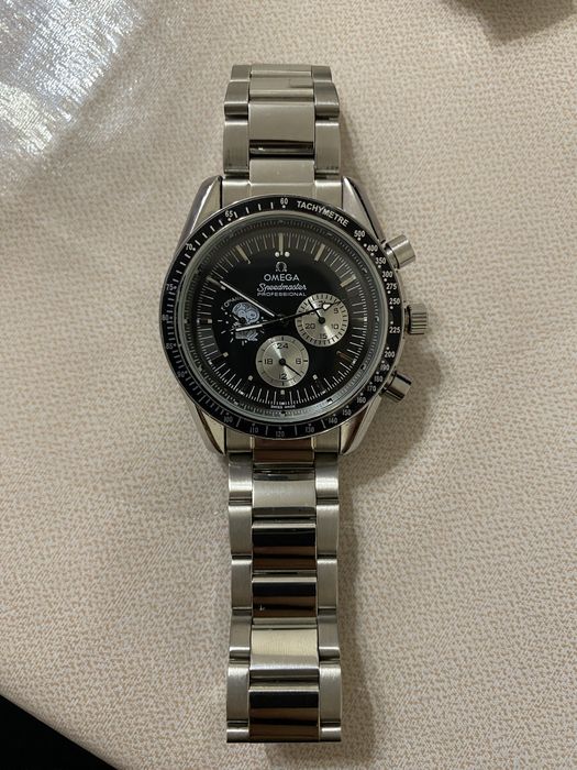 Часы Omega ( 2 штуки)