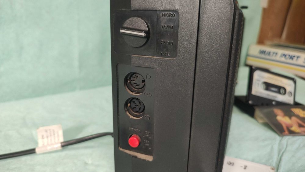 Ретро SKR 720 INCOMS Mezdra vintage cassette player радиокасетофон