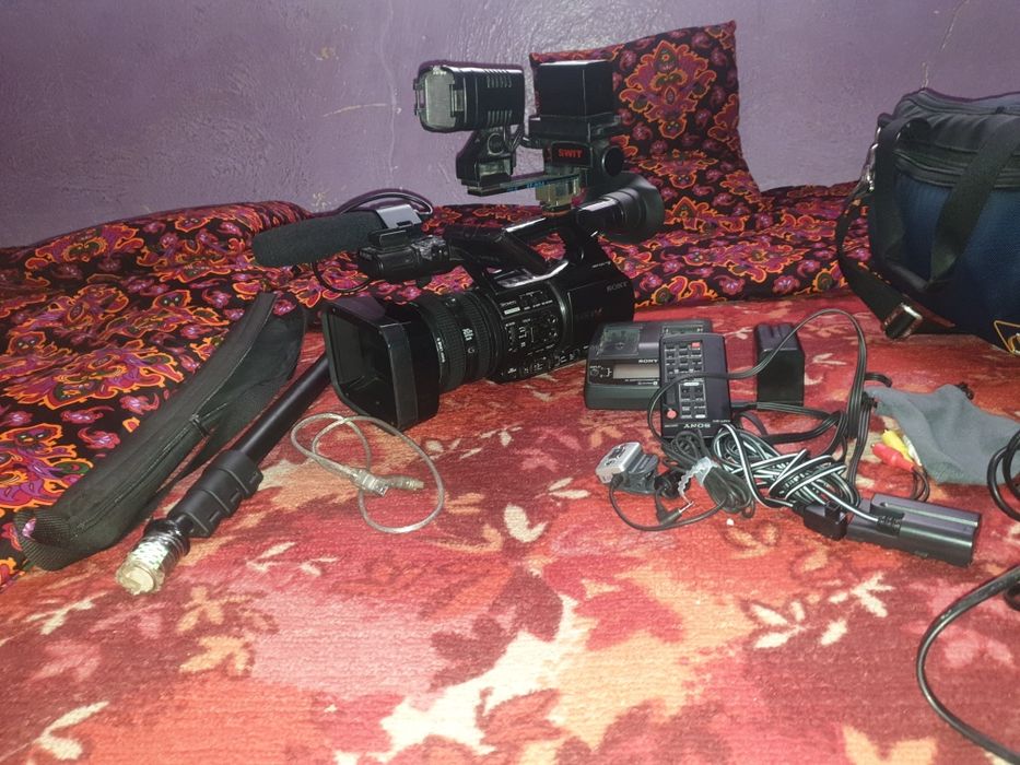 Видеокамера Sony HVR-Z5E  HD FORMAT