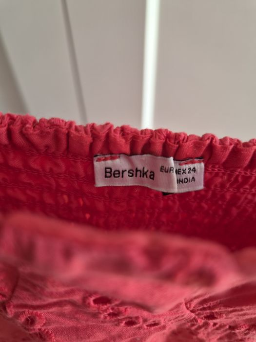 Червена лятна рокля Bershka