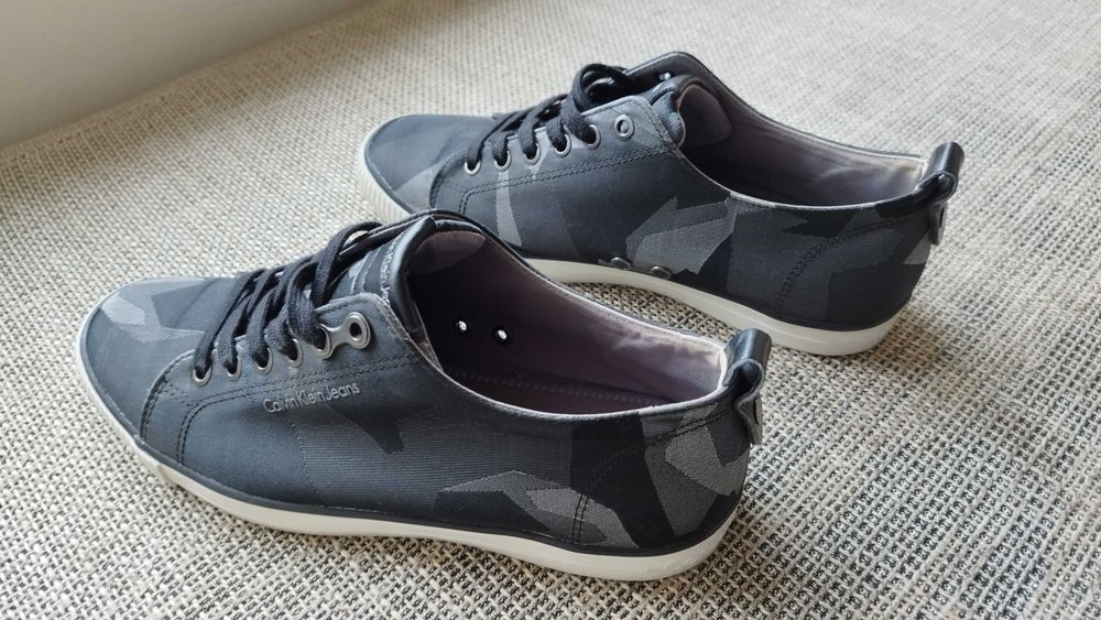 Оригинални Calvin Klein спортно-елегантни обувки