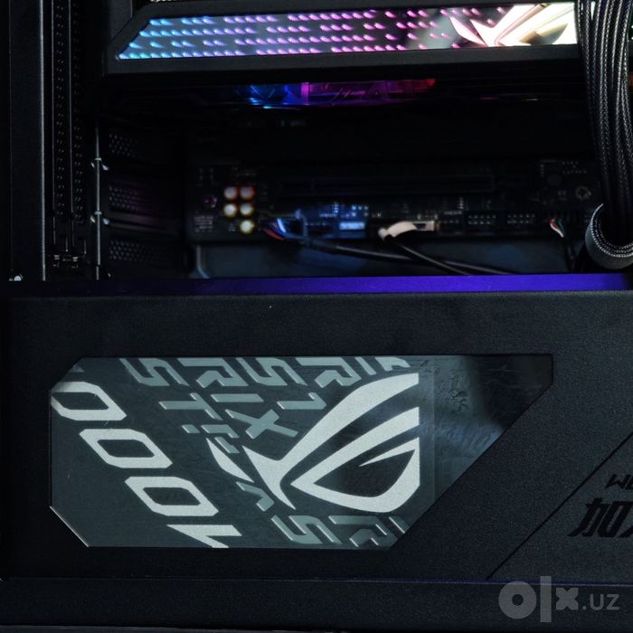 ROG / 9800X3D / 5070Ti / 990Pro