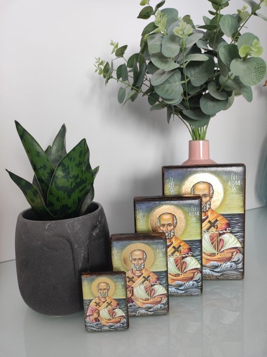 Икони ръчна изработка