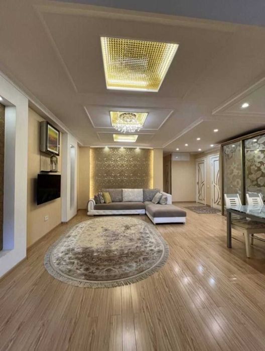 Шахристанская, 3/2/4 Продаётся кирпичный 77 серия ор-р Метро Шахристан