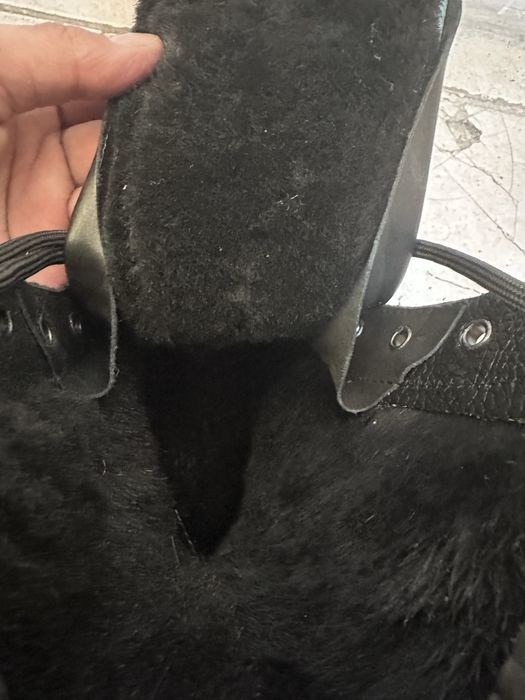 Продам кожанные берцы 40 размер