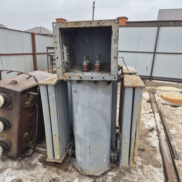 Продам трансформатор с ктп 400/10/0410/04 в рабочем состоянии