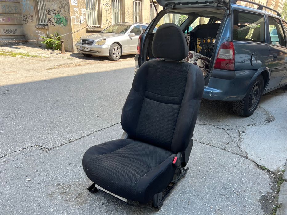 Салон за Nissan Qashqai J11