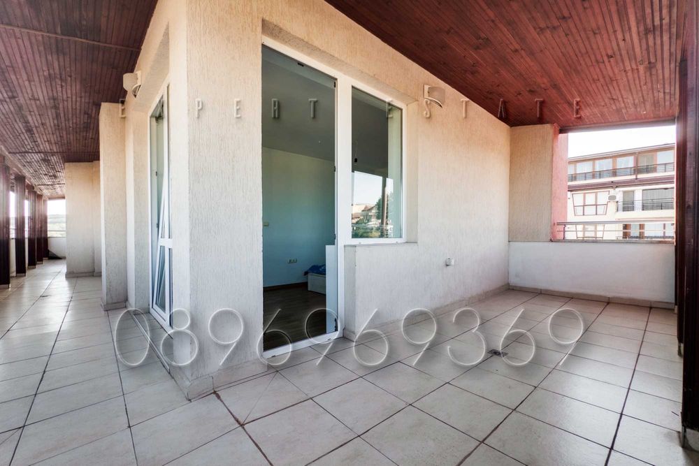 Двустаен - Обзаведен - Морска панорама - Тухла