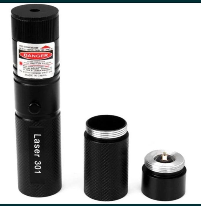 Laser puternic 3D verde . Raza de lumina 10 km, putere 20000mW!