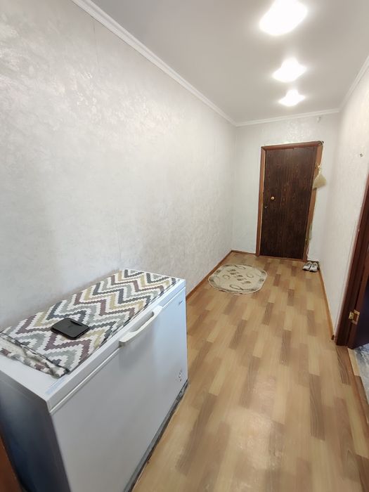 Продается 2-комн (9-43, 1 эт)