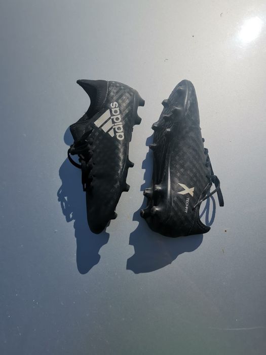 Papuci de fotbal adidas