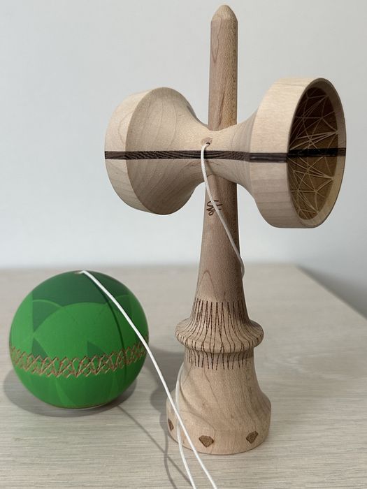 Vând Kendama Sweets Christian Fraser Legend Model – Emerald - Turbo
