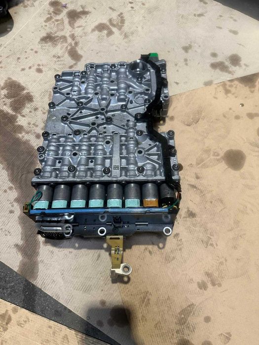 мехатроник клапанно тяло БМВ E60 E70 F10 F15 F20 F30 F36 G30 G20 G42