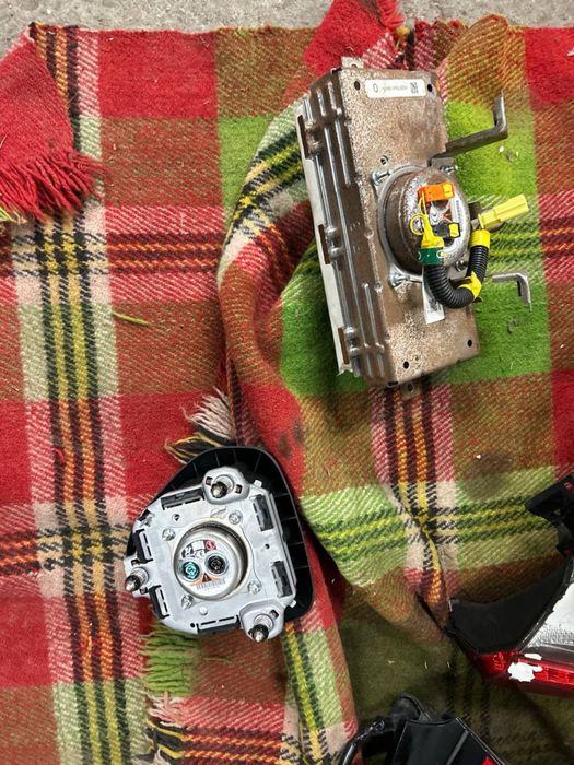 Части за toyota rav 4