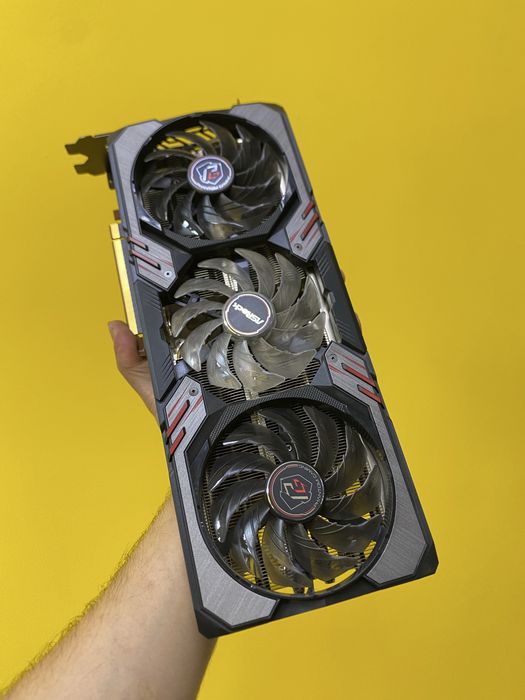 Продам RX 6800 16GB Phantom Gaming