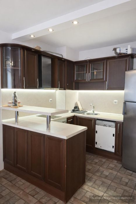 Дава се под наем Двустаен апартамент в София, Люлин 6 - 58 кв.м за 648.21 € - Снимка #3