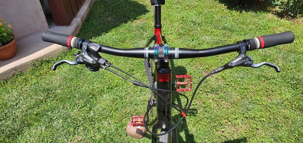 Bicicleta trekking Forme Repton 28