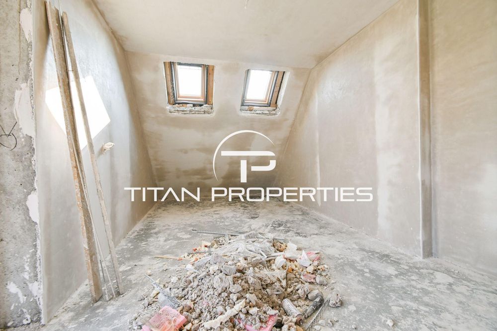 Продава се Тристаен апартамент в София, Банишора - 135 кв.м за 1275 €/кв.м - Снимка #2